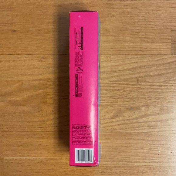 Barbie - Picture 3 of 6